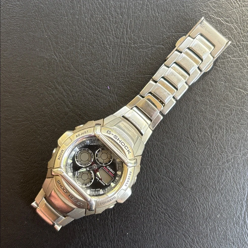 Casio Men’s G-Shock 511D Watch Excellent Condition